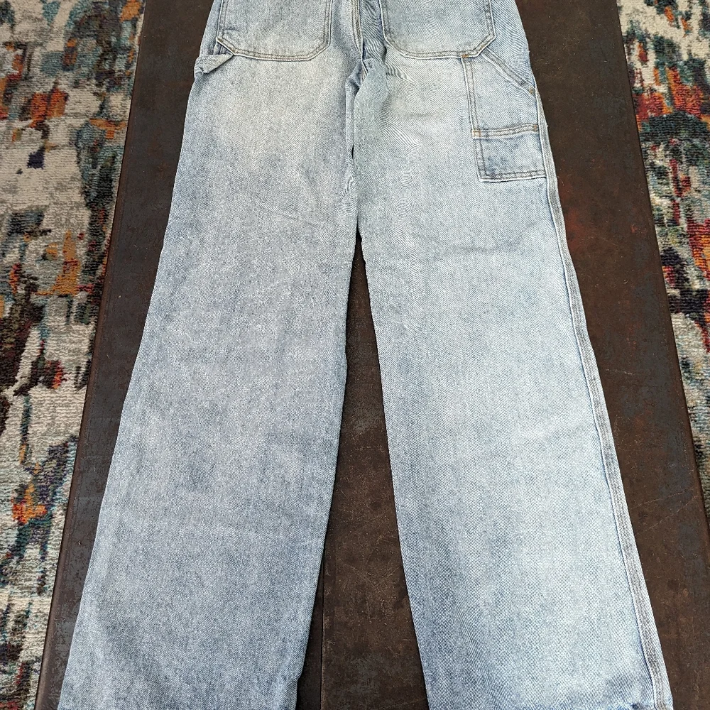 Brandy Melville / J. Galt light wash wide leg cargo jeans - Picture 2 of 6